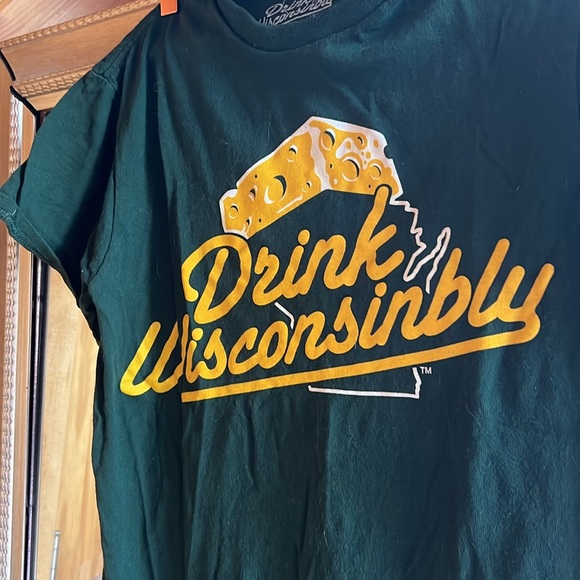 Drink Wisconsinbly Green Bay Cheese Head Small - Picture 2 of 4